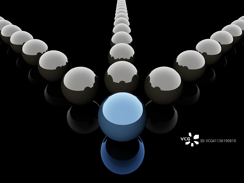 黑色背景上的蓝色电源标志图片素材