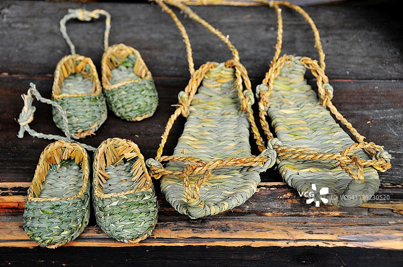 手工草鞋图片素材