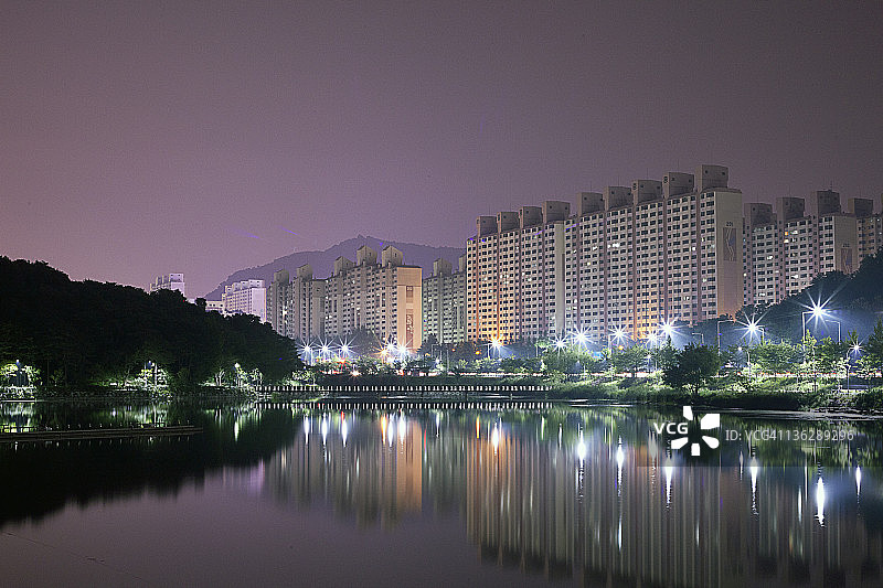 水库之夜图片素材