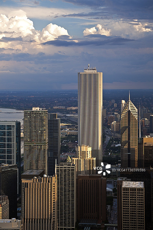 美国伊利诺伊州芝加哥AON中心、Aqua大厦和保德信大厦市中心区图片素材
