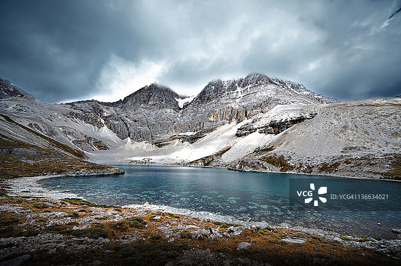 五彩海图片素材