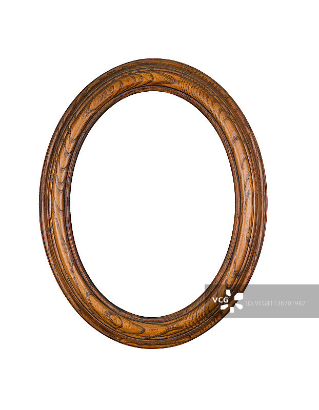 白色背景上的椭圆形橡木相框图片素材