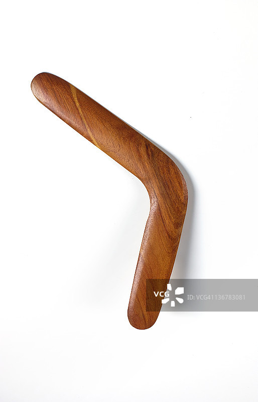 白色背景上的回旋镖图片素材