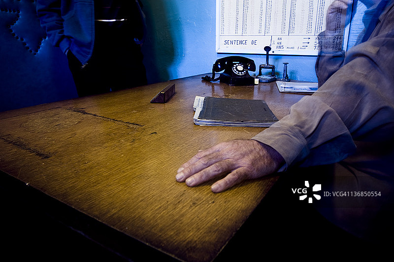 监狱长图片素材