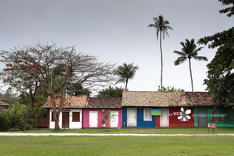 五彩缤纷的房子图片素材