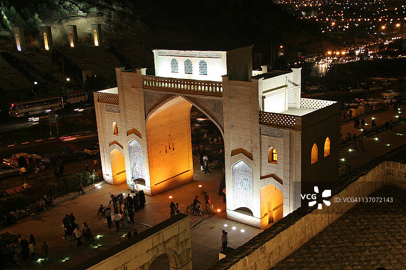 伊朗设拉子古兰经门图片素材