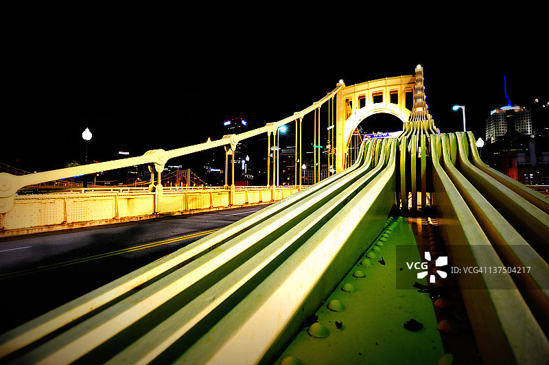 匹兹堡的罗伯托·克莱门特桥图片素材