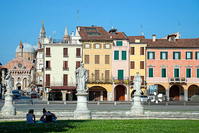瓦莱草甸帕多瓦学习间隙图片素材