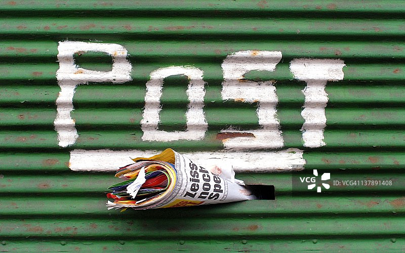 绿色邮筒图片素材