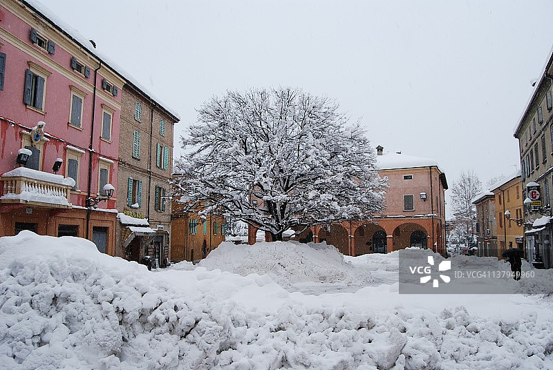 马拉诺苏尔帕纳罗马泰奥蒂广场图片素材