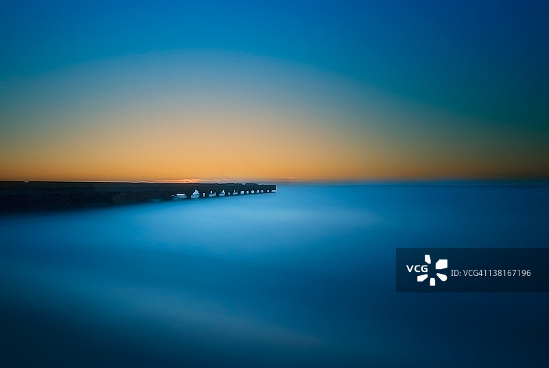 戛纳日出图片素材