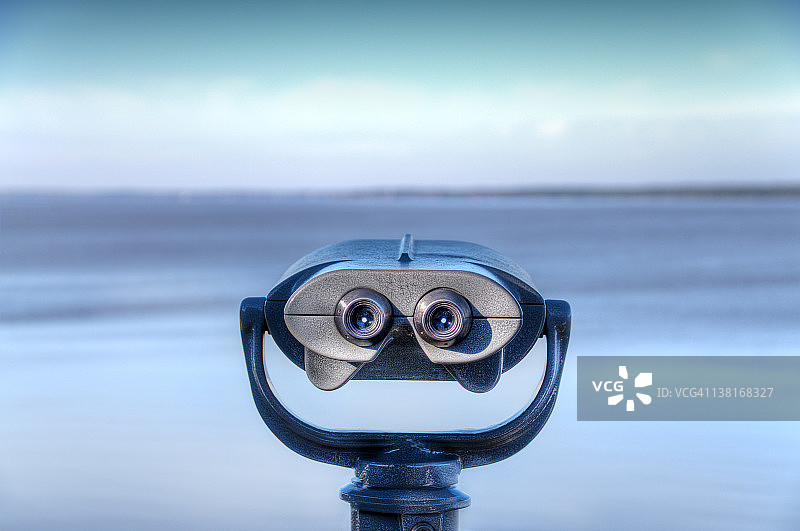 双筒望远镜图片素材