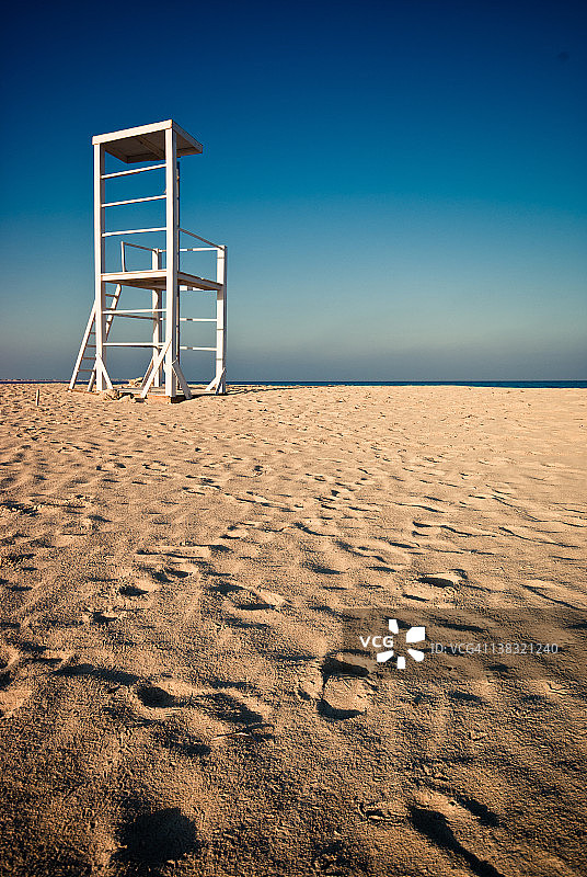 马拉西海滩的瞭望塔图片素材