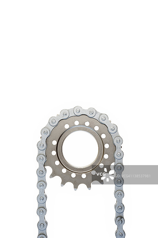 白色背景上的自行车链条图片素材