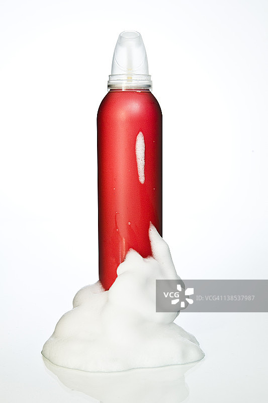 气雾罐中的头发慕斯图片素材