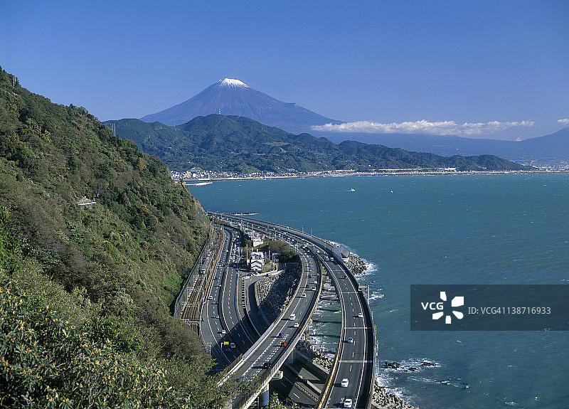 日本静冈县富士山和骏河湾图片素材