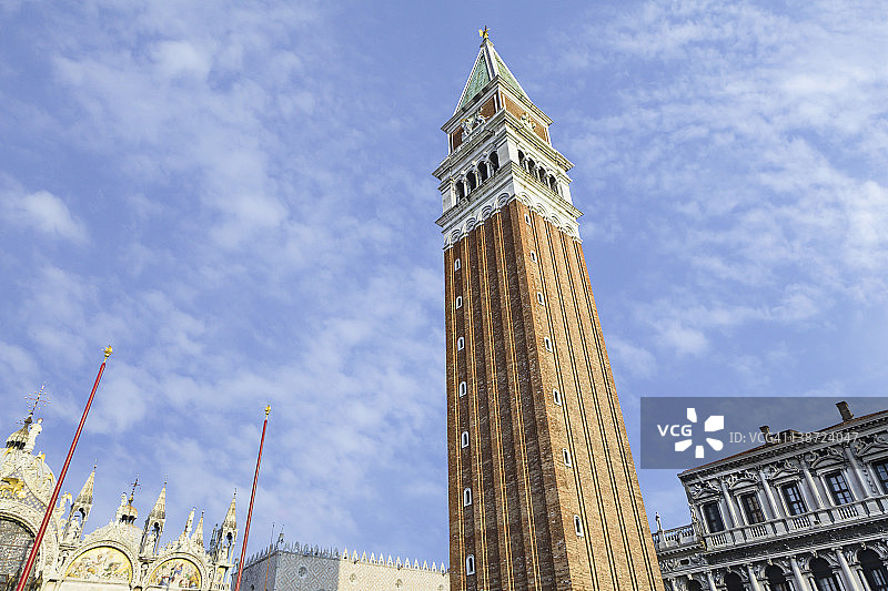 圣马可钟楼和大教堂图片素材