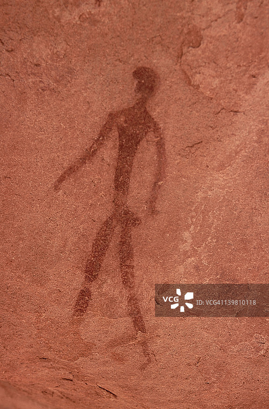 岩石雕刻 (公元前3300年)，特维费尔泉，纳米比亚图片素材