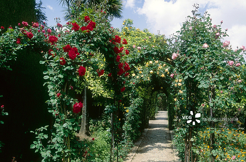 西班牙格拉纳达阿尔罕布拉宫赫内拉利费花园图片素材