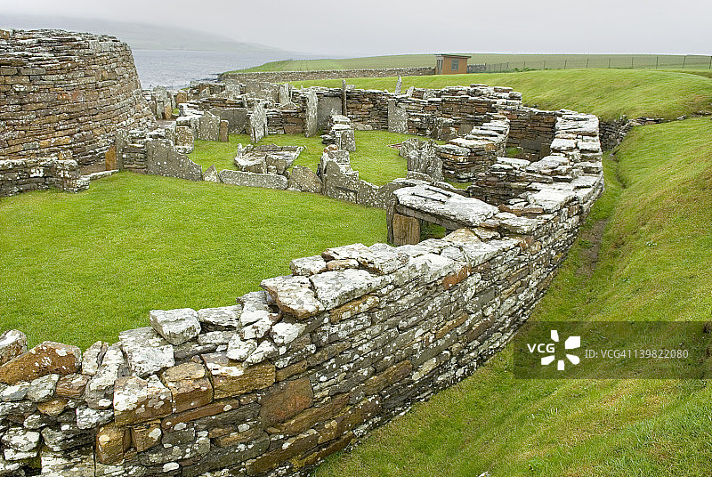 建于公元前2000年左右铁器时代的古恩内斯石塔，英国苏格兰奥克尼群岛图片素材