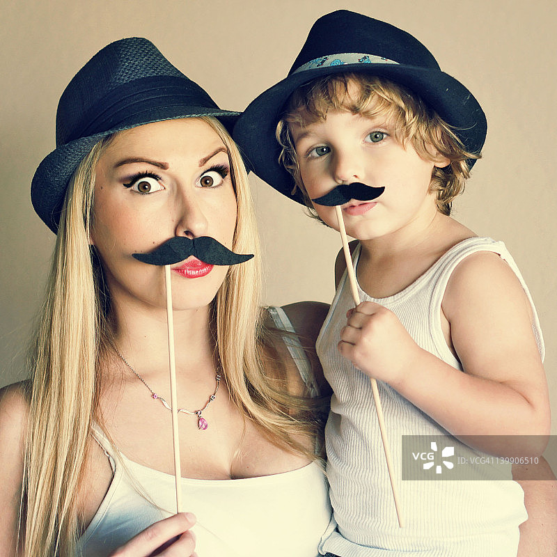 蓄胡月胡须图片素材