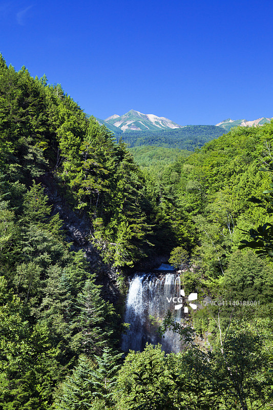 善五郎瀑布和乘鞍岳图片素材