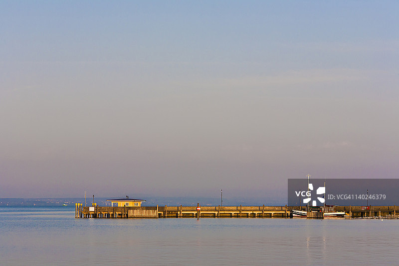 康斯坦茨湖Langenargen的航运码头图片素材