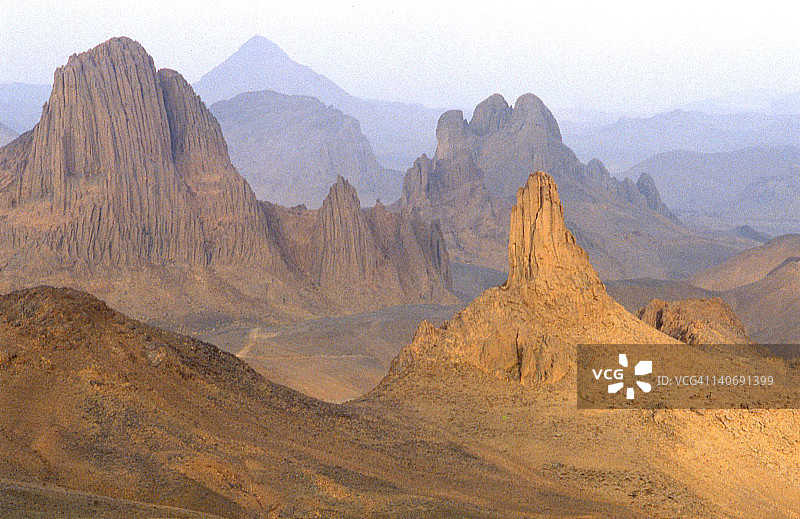 泰佐艾山图片素材