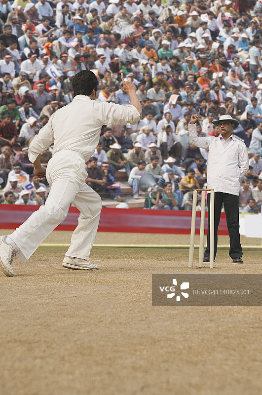 板球投球手图片素材