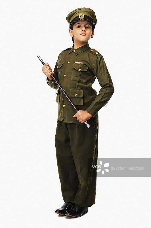 穿警服的男孩肖像图片素材