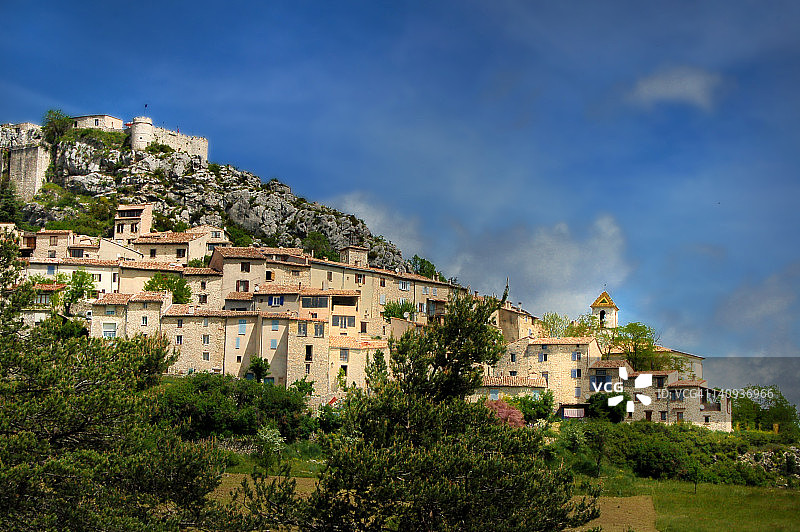 特里冈斯村（瓦尔省）图片素材