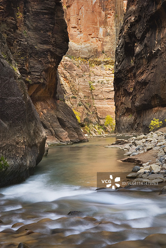锡安峡谷窄道图片素材