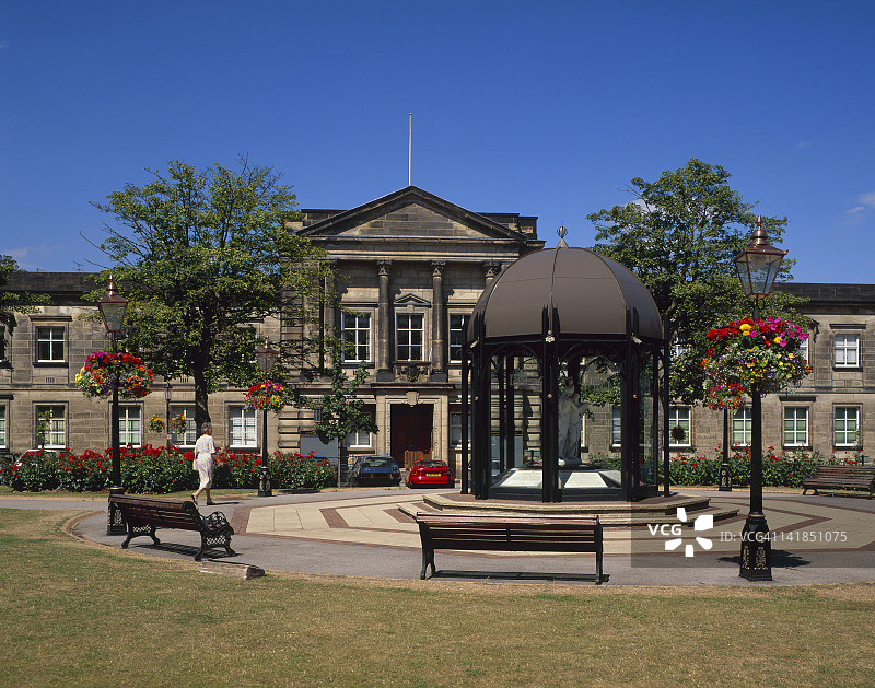 英格兰北约克郡哈罗盖特凉亭图片素材