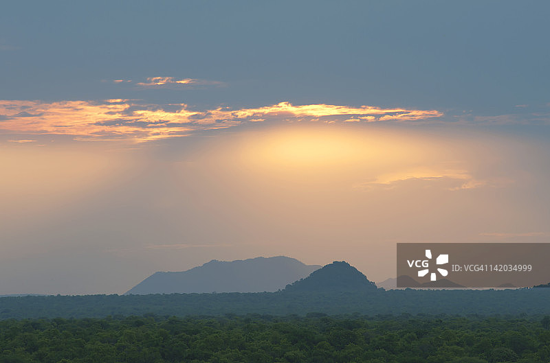 博马国家公园日落景观，南苏丹共和国图片素材