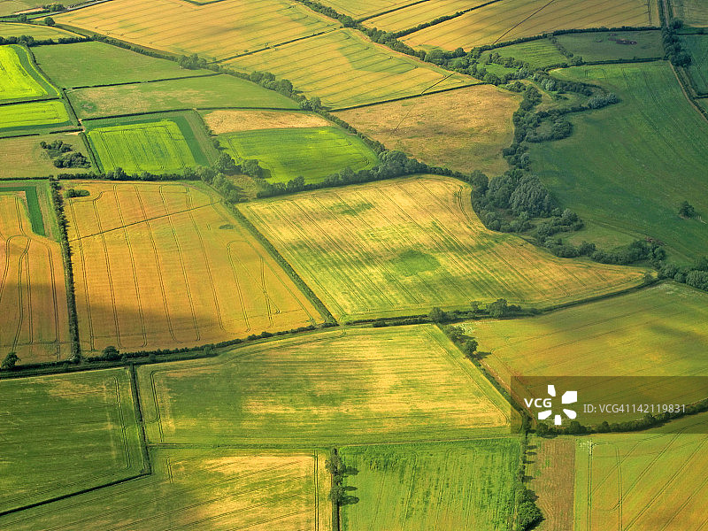 阳光与阴影图片素材