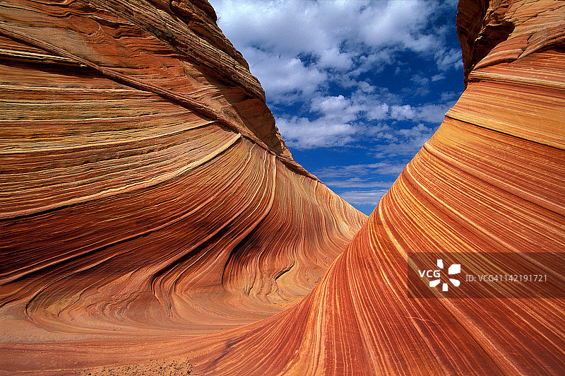 岩石波浪图片素材