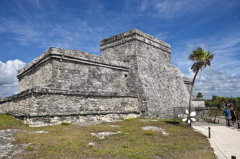 图卢姆的玛雅遗址埃尔卡斯蒂略图片素材