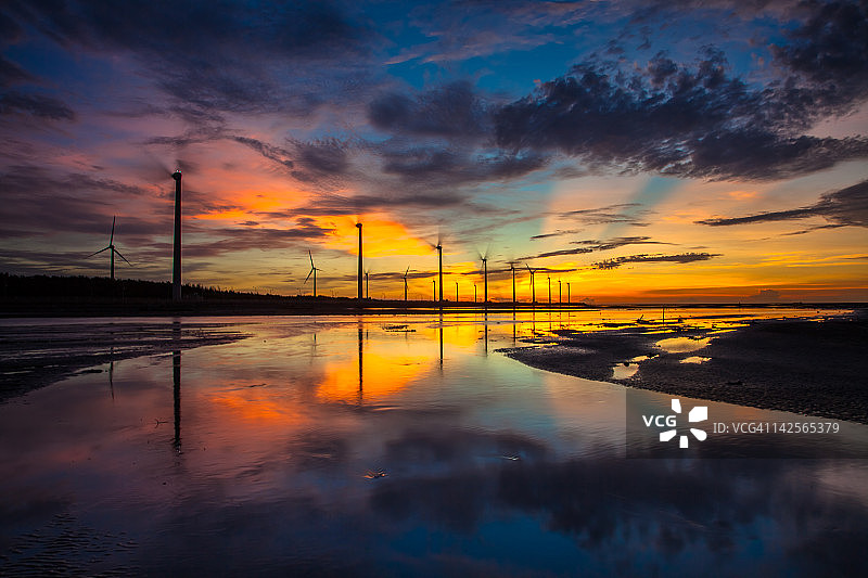 中国台湾高美湿地日落图片素材