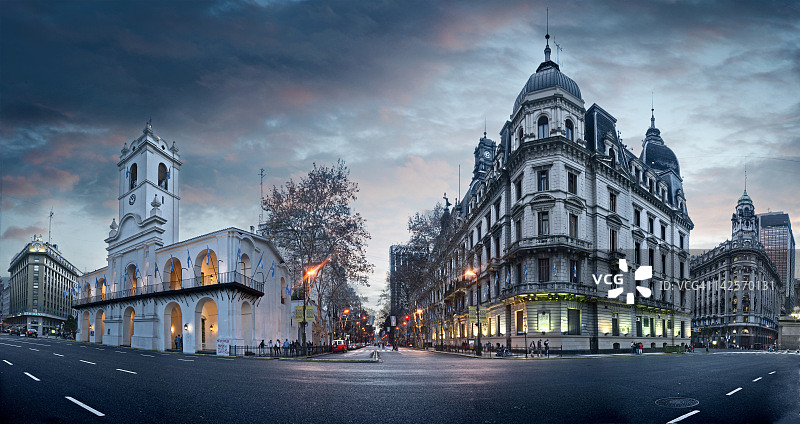 五月广场图片素材