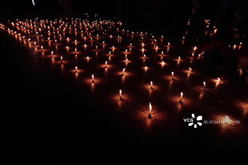 排灯节油灯图片素材