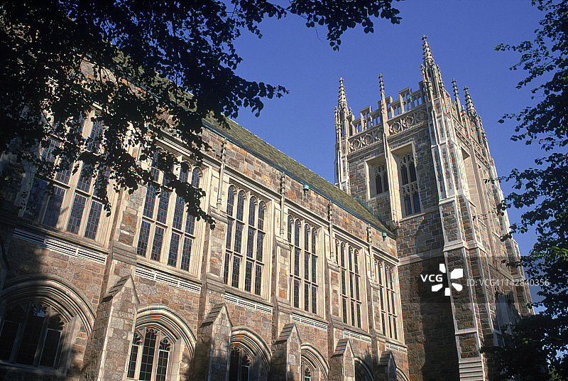 马萨诸塞州波士顿学院的校园建筑图片素材