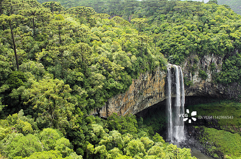 卡拉科尔瀑布图片素材