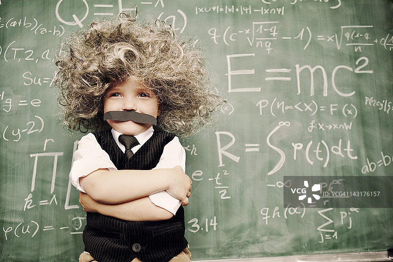 聪明的小先生图片素材