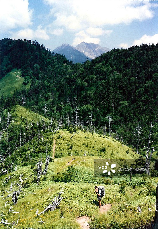 攀登烧岳火山图片素材