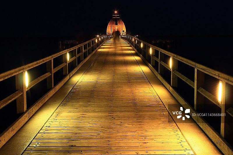 塞林潜水钟栈桥图片素材