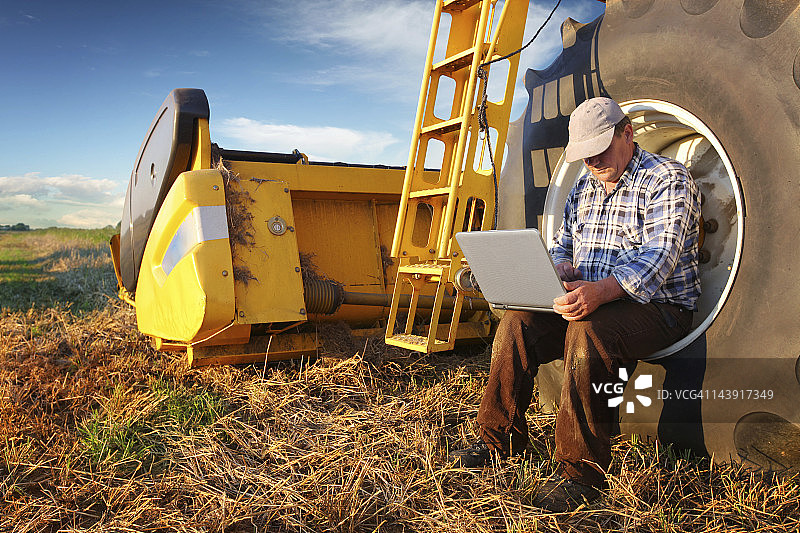 进步农民图片素材