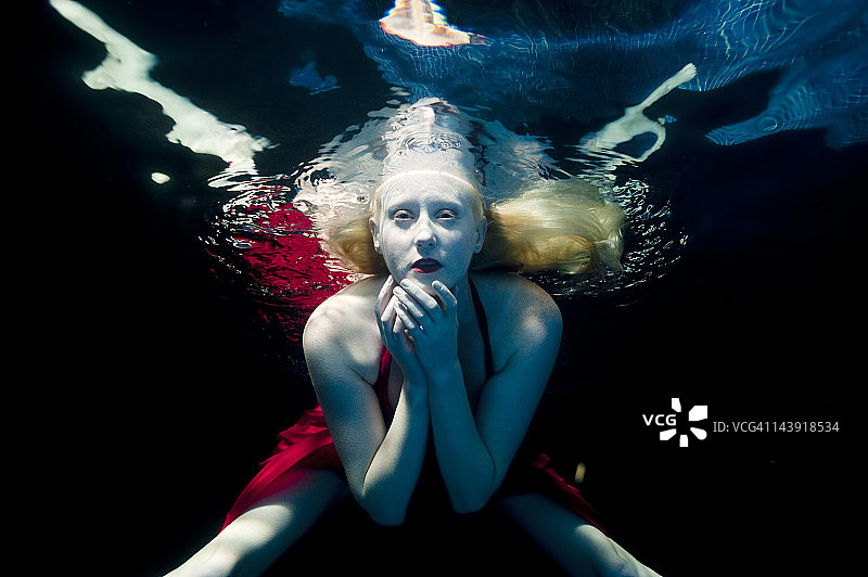 水下女人图片素材