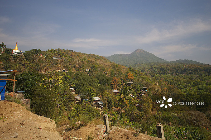 波帕火山图片素材