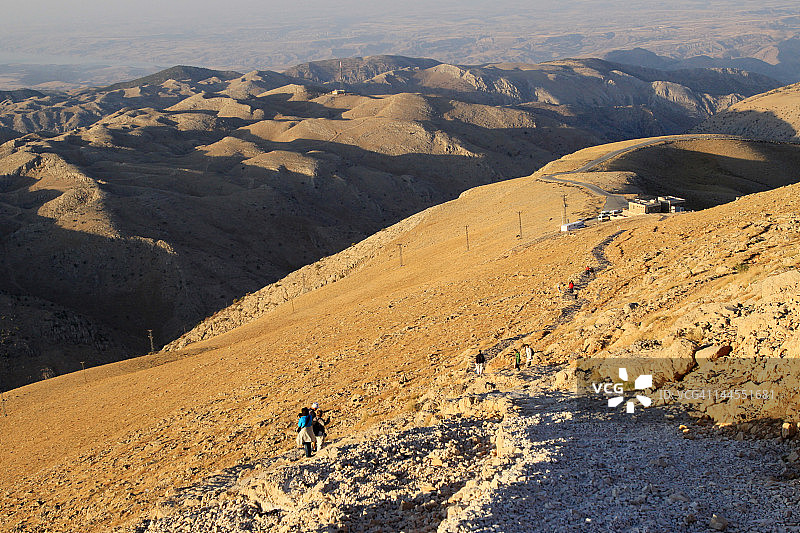 通往内姆鲁特山顶的道路图片素材