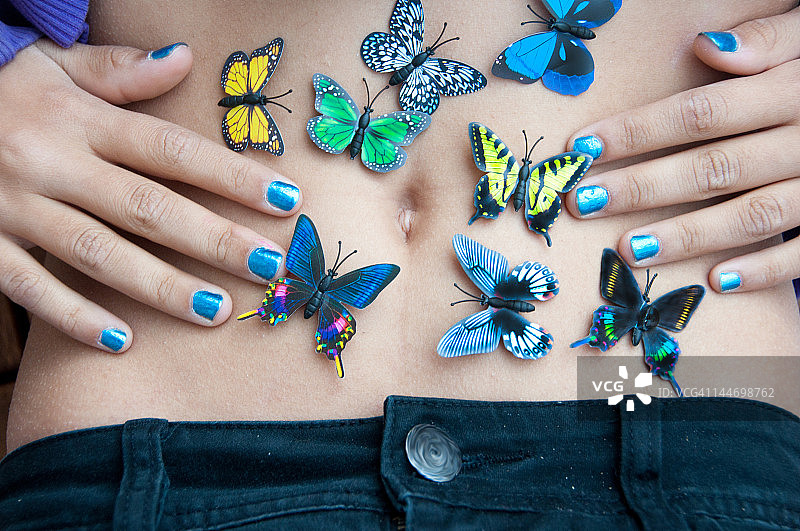 忐忑不安图片素材